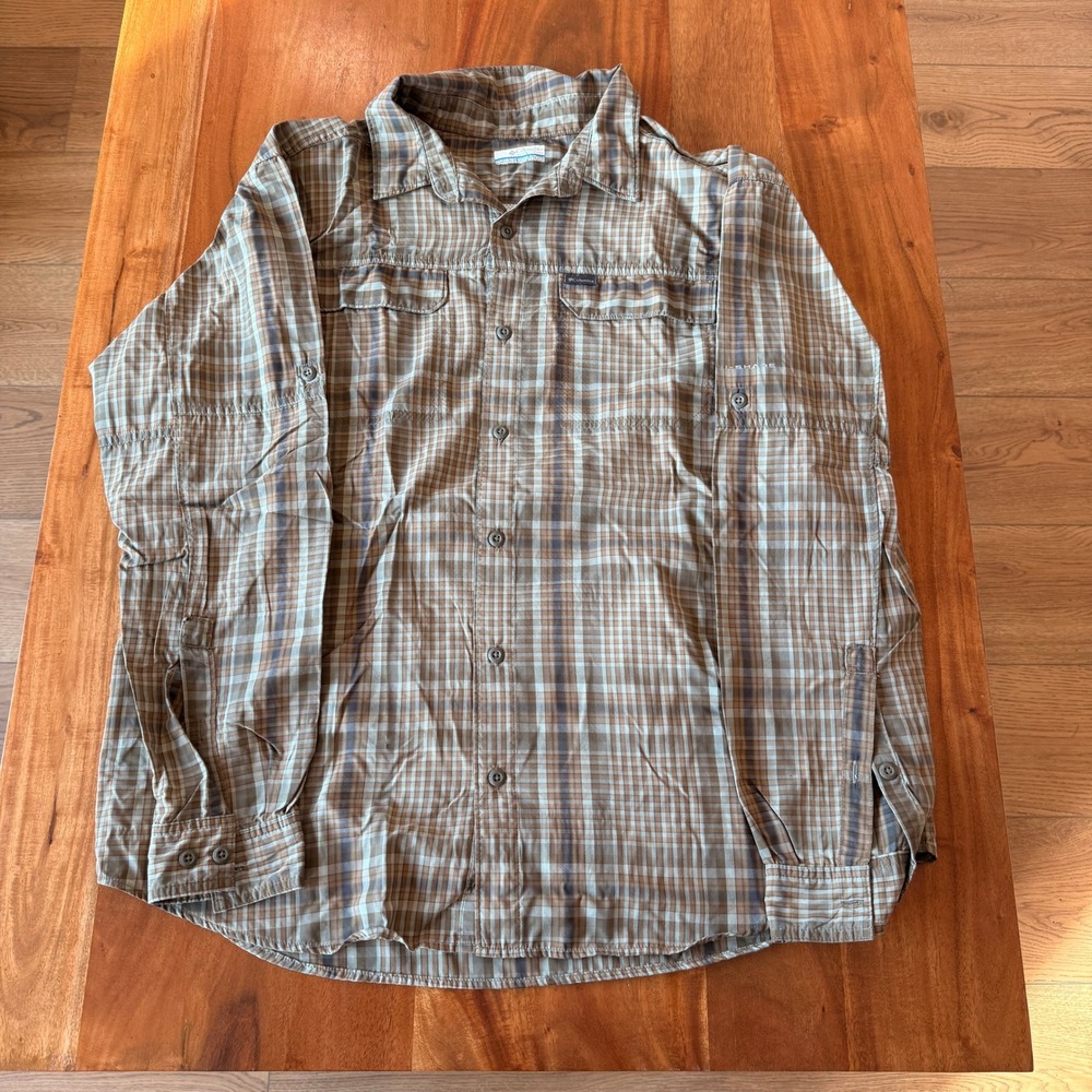 Columbia Men's Brown Plaid Nylon Vented Long Sleeve Button Up Size XL